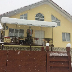 Гостиница Tramp Guest House в Красной Поляне отзывы, цены и фото номеров - забронировать гостиницу Tramp Guest House онлайн Красная Поляна спортивное сооружение