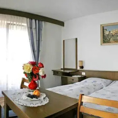 Отель Pension Weinberg Горнолыжный курорт Ортлер комната для гостей фото 2