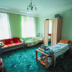 Hostel at Lenin Street Кровать в женском общем номере