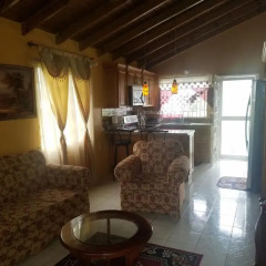 Отель Island Guest House - B&B гостиничный бар
