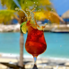 Отель Blue Bay Curacao Golf & Beach Resort бассейн