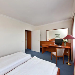 Novum Hotel Ravenna Berlin Steglitz 3* Стандартный номер с различными типами кроватей фото 5