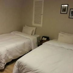 Goguma Hotel 3* Стандартный номер с 2 отдельными кроватями