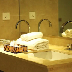 Отель Thanh Binh Riverside Hoi An 4* Номер Делюкс с 2 отдельными кроватями фото 8