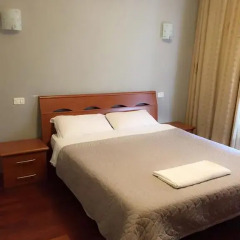 Отель Overseas Guest House Стандартный номер с двуспальной кроватью фото 6