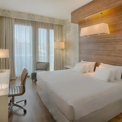 Отель NH Collection Milano President 5* Номер категории Премиум с различными типами кроватей фото 26
