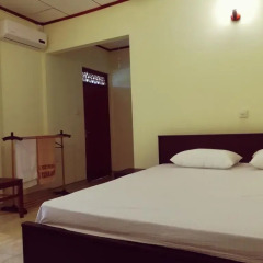Отель Sunrise Beach Inn комната для гостей фото 2