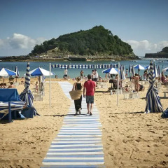 Отель Plaza Gipuzkoa Studios Suites пляж фото 2
