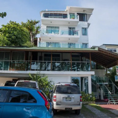 Hotel Neptunos Refugio парковка