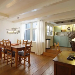 Апартаменты Authentic Jordaan Apartment в номере фото 2