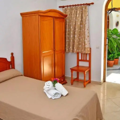Отель Hostal El Arco Номер категории Эконом с различными типами кроватей фото 12