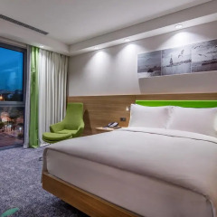Отель Hampton by Hilton Istanbul Zeytinburnu 2* Стандартный номер с различными типами кроватей фото 8