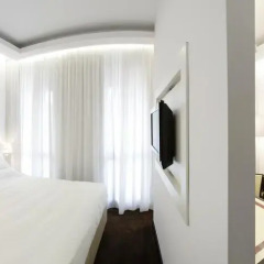 Отель UNAHOTELS Cusani Milano 4* Люкс с различными типами кроватей фото 9