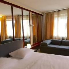 Апартаменты Old Town Apartments Cologne Кёльн комната для гостей фото 5