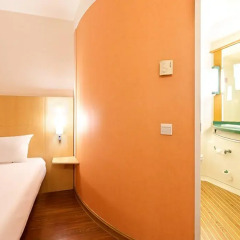 Zhongshan The Center Hotel детские мероприятия фото 2