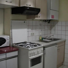 Отель HappyHostel Стандартный номер с двуспальной кроватью (общая ванная комната)