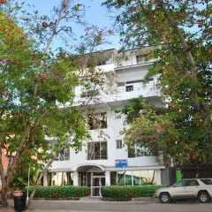 Отель Costa Linda Beach Hotel Доминикана, Бока Чика - отзывы, цены и фото номеров - забронировать отель Costa Linda Beach Hotel онлайн парковка