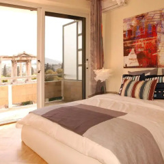 Отель Acropolis Luxury Suite комната для гостей