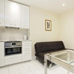 Отель Hyde Park Serviced Rooms 3* Стандартный номер с различными типами кроватей фото 2