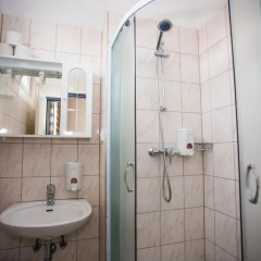 Hotel Geblergasse 3* Стандартный номер с различными типами кроватей фото 13