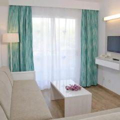 Отель Aparthotel Diamant комната для гостей фото 3