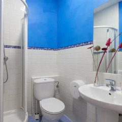 Отель Hostal Montaloya Стандартный номер с различными типами кроватей фото 7