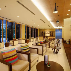 Centra Government Complex Hotel & Convention Centre Бангкок гостиничный бар