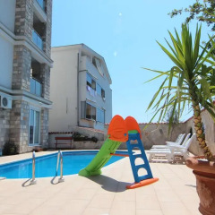 Апартаменты Mila & Aleksandr Apartments детские мероприятия фото 2