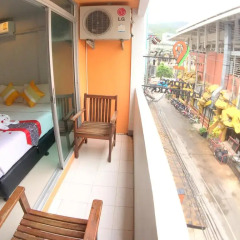 Отель The Room Patong 2* Номер Делюкс с различными типами кроватей фото 15