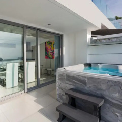 Отель The View Phuket Стандартный номер с 2 отдельными кроватями фото 20