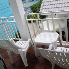 Отель Koh Larn White House Таиланд, Ко-Лан - отзывы, цены и фото номеров - забронировать отель Koh Larn White House онлайн балкон