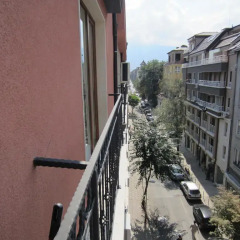 Отель VIP Apartments Sofia Болгария, София - отзывы, цены и фото номеров - забронировать отель VIP Apartments Sofia онлайн балкон