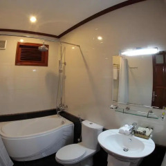 Kally Hotel 3* Улучшенный номер с различными типами кроватей фото 5