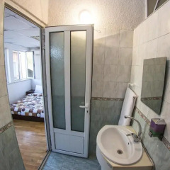 Отель Sofia Central Guest Rooms Стандартный номер с различными типами кроватей фото 7