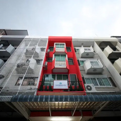 Отель Nacornhostel Бангкок бассейн фото 2