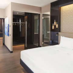 Отель Hilton Tallinn Park 4* Люкс повышенной комфортности с разными типами кроватей фото 2