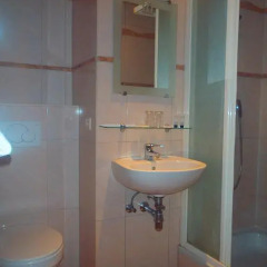 Hotel Windsor 2* Стандартный номер с различными типами кроватей фото 9