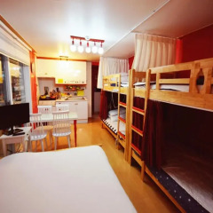 Отель Han River Guesthouse 2* Семейная студия с двуспальной кроватью фото 6