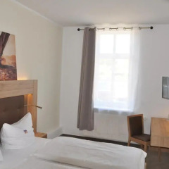 Hotel Pension Zum Alten Fahrhaus 3* Стандартный номер с двуспальной кроватью фото 5