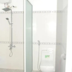 Отель De Vong Revierside Homestay ванная