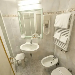 Paris Hotel 3* Стандартный номер с различными типами кроватей фото 4