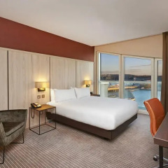 Отель DoubleTree By Hilton London Excel 4* Люкс с различными типами кроватей фото 5