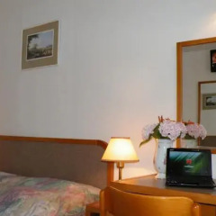 Апартаменты Apartment Pension Rideg Heviz комната для гостей фото 3