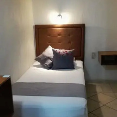 Hostel Lit Guadalajara Стандартный номер с различными типами кроватей фото 6