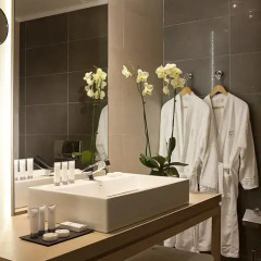 Olympic Palace Resort Hotel & Convention Center 5* Улучшенный люкс с различными типами кроватей фото 4