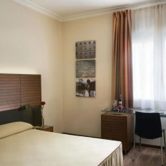 Astoria Hotel 3* Стандартный номер с различными типами кроватей фото 2