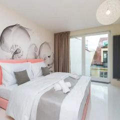 Апартаменты EMPIRENT Mucha Apartments комната для гостей фото 5