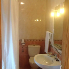Отель Hostal Plaza Каррисо ванная фото 2