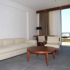 Отель Avala Resort & Villas 4* Представительский люкс с разными типами кроватей фото 5