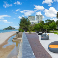 Отель Baan Sansuk Beachfront Condominium Таиланд, Хуахин - отзывы, цены и фото номеров - забронировать отель Baan Sansuk Beachfront Condominium онлайн бассейн фото 2